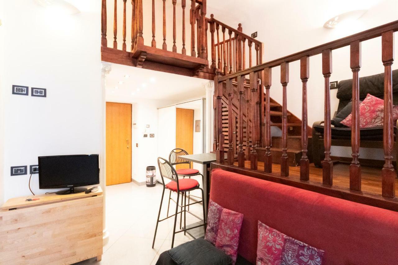 Studio Alzaia 54 Navigli Мілан Екстер'єр фото